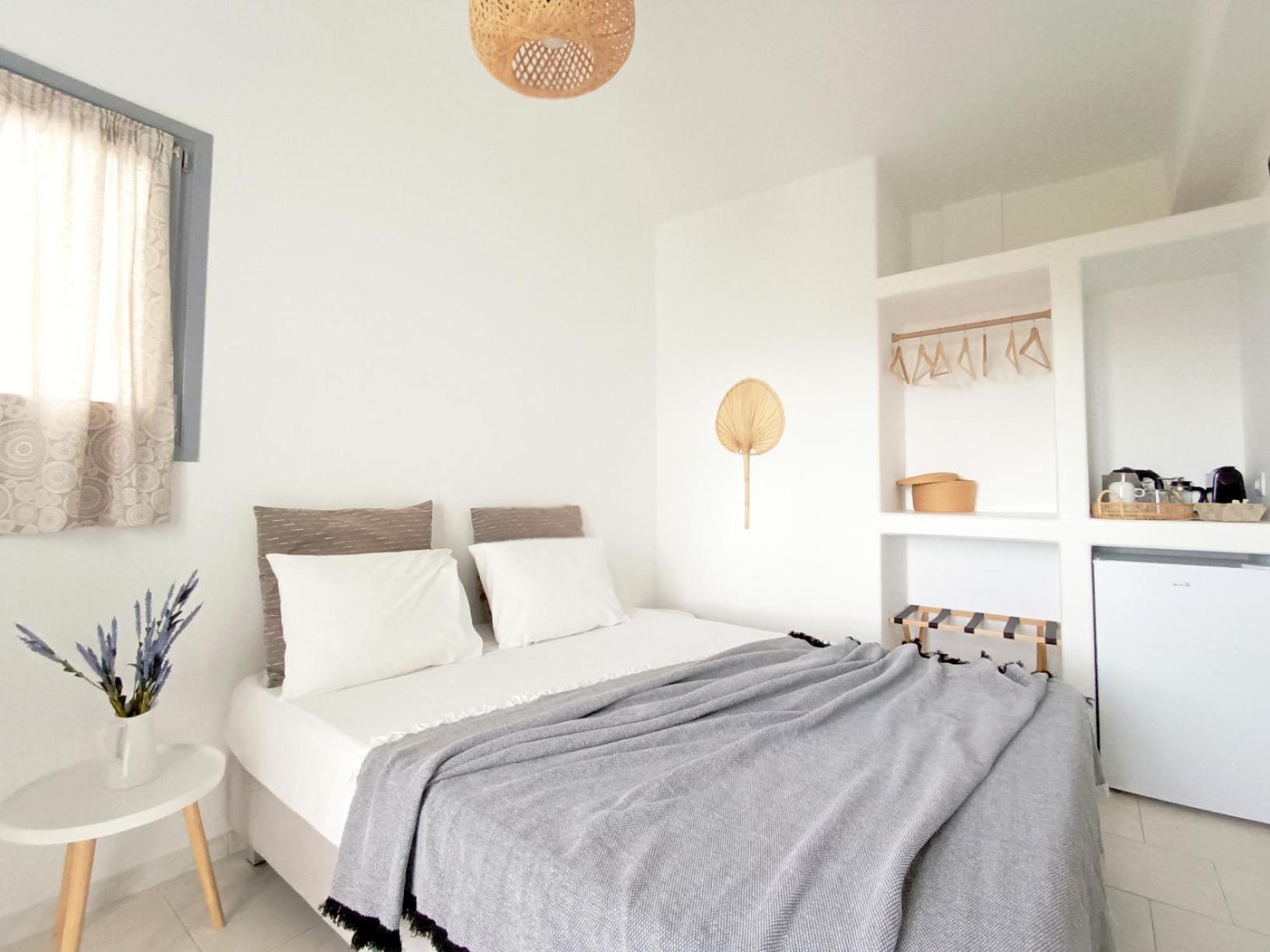 Apanema Paros Apartment Naousa  Room photo