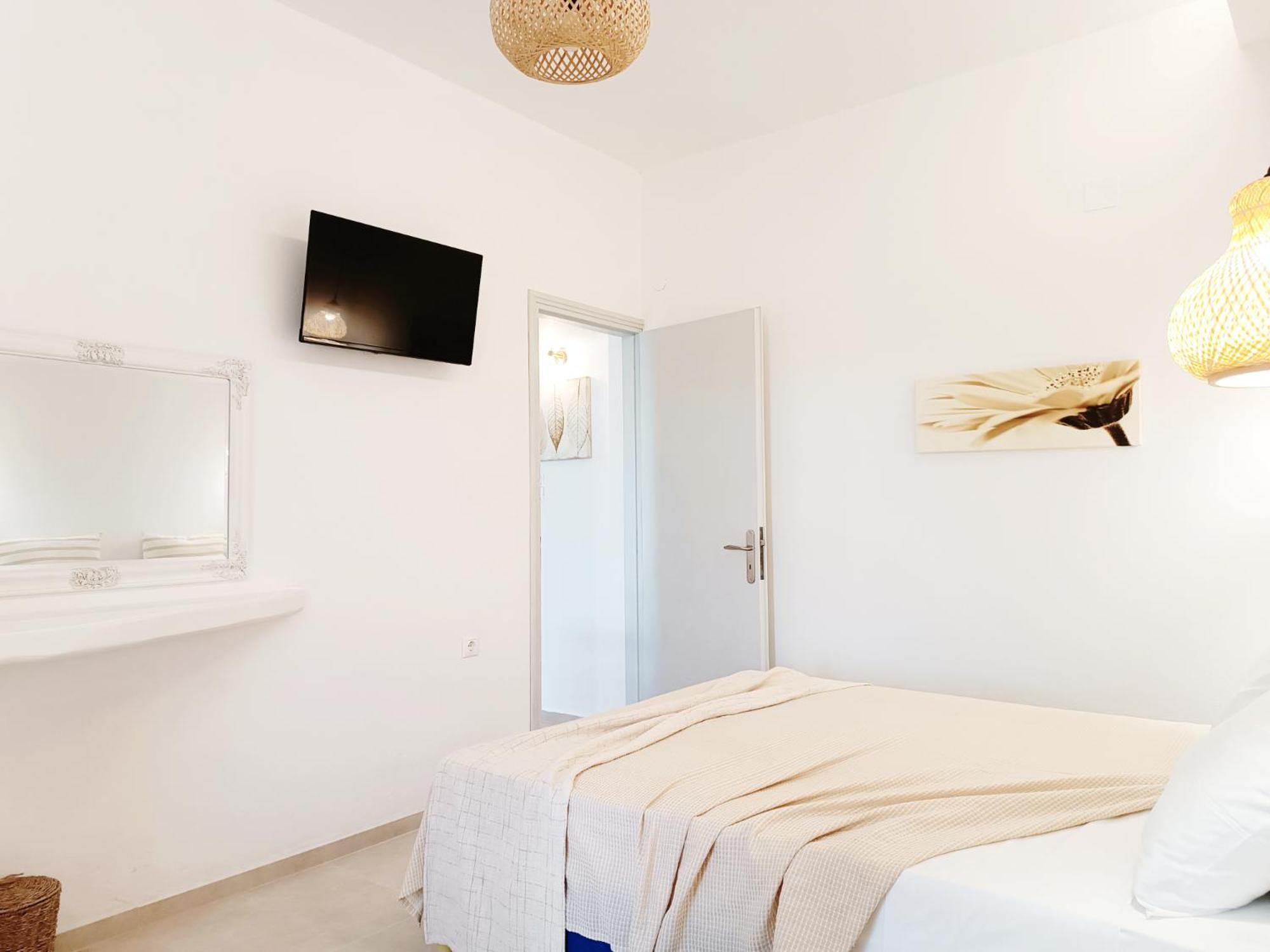 Apanema Paros Apartment Naousa  Room photo